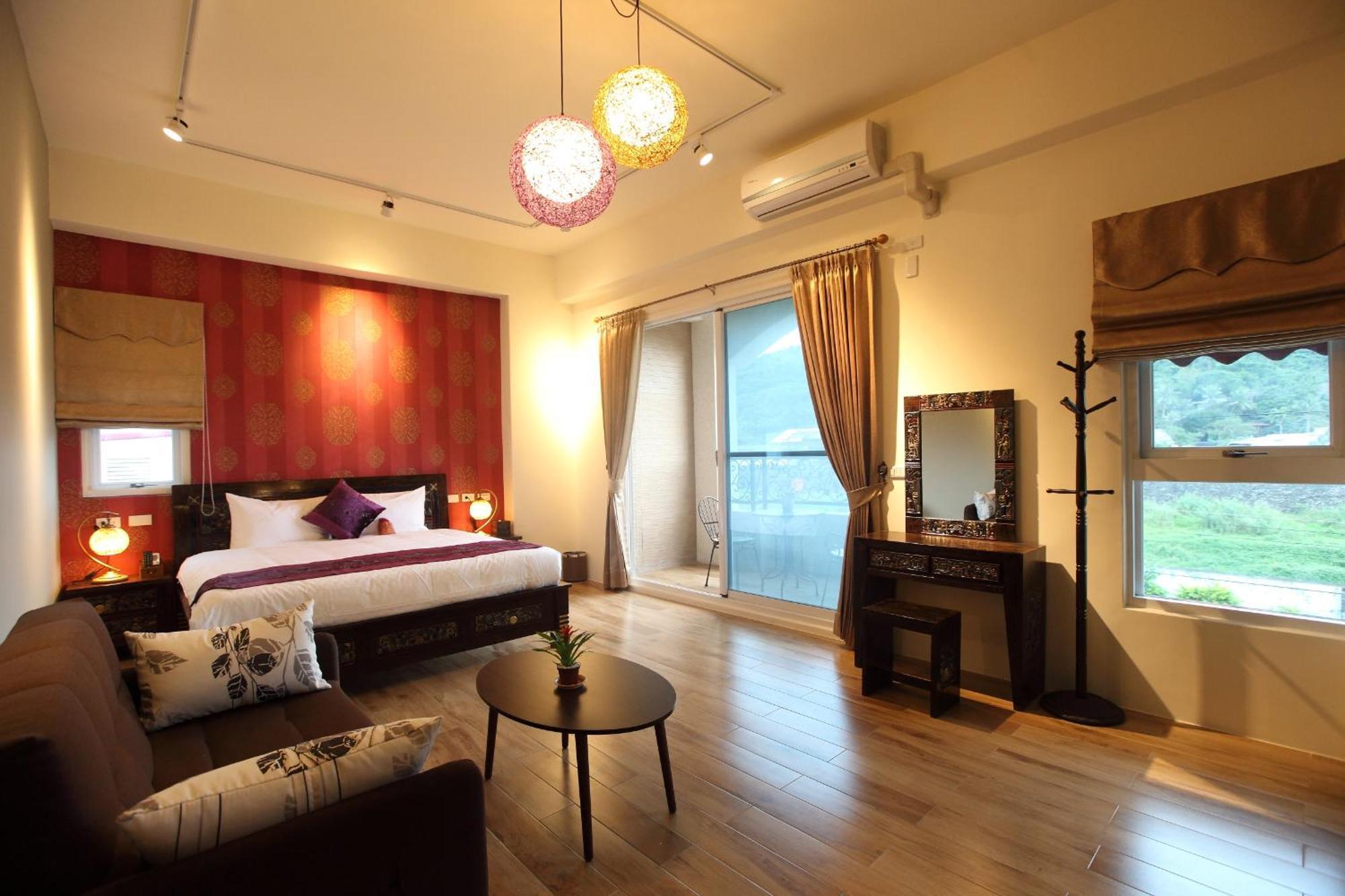 坡岸長堤民宿 Leveeside House Città di Hualien Esterno foto